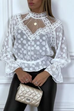 Blouse Blanche En Dentelle à Col Haut Avec élastique à La Taille Et Manches -Default Template 5 blouse blanche en dentelle a col haut avec elastique a la taille et manches 2