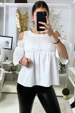 Blouse Blanche épaules Dénudé Foncé Devant Avec Paillettes -Default Template 5 blouse blanche epaules denude fonce devant avec paillettes 5