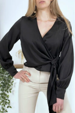 Blouse Cache Coeur Noire Satinée -Default Template 5 blouse cache coeur noire satinee 5