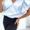 Blouse Chemise Bleu Boutonnés à L'avant Avec Volant Aux Manches Et Fronce Aux épaules -Default Template 5 blouse chemise bleu boutonnes a l avant avec volant aux manches et fronce aux epaules