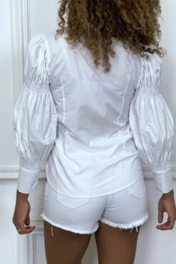 Chemise Blanche à Manches Bouffantes -Default Template 5 chemise blanche a manches bouffantes 4