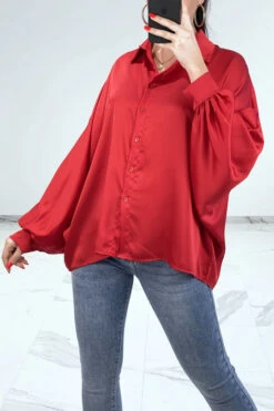 Chemise Rouge Satinée Oversize Avec Manches Chauve-souris -Default Template 5 chemise rouge satinee oversize avec manches chauve souris 2