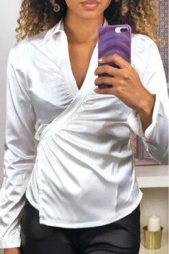 Chemisier Blanc Satiné Style Cache-coeur. F21 -Default Template 5 chemisier blanc satine style cache coeur f21 4