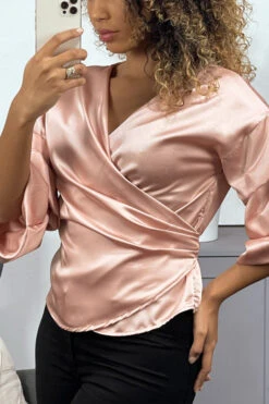 Chemisier En Cache Coeur Satiné Rose à Manche Bouffantes -Default Template 5 chemisier en cache coeur satine rose a manche bouffantes 6