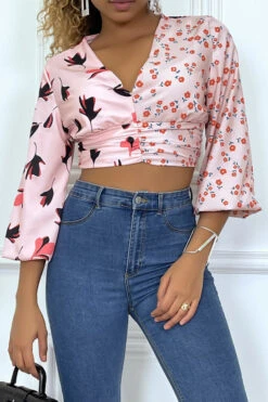 Crop Top Rose à Motif Floral Et Col Plongeant