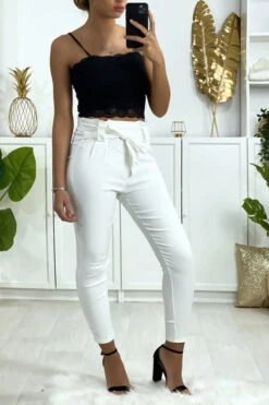 Débardeur Noir En Dentelle Doublé Avec Bretelle Amovible -Default Template 5 debardeur noir en dentelle double avec bretelle amovible 2