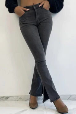 Jean Noir Délavé Taille Haute Patte D'éléphant Avec Fente Cintré à La Taille 15 Jean Noir Délavé Taille Haute Patte D'éléphant Avec Fente Cintré à La Taille -Default Template 5 jean noir delave taille haute patte d elephant avec fente cintre a la taille 5