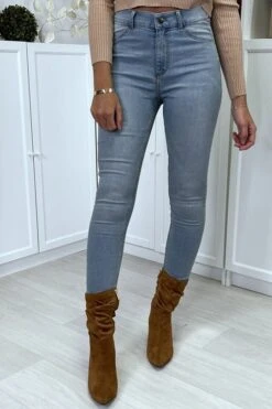 Jean Slim Bleu Délavé à Poches Arrières -Default Template 5 jean slim bleu delave a poches arrieres 1