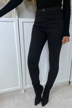 Jean Slim Noir Taille Haute à Poches Arrières -Default Template 5 jean slim noir taille haute a poches arrieres 2