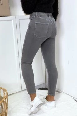 Jeans Gris En Taille Haute Très Extensible Avec Poches -Default Template 5 jeans gris en taille haute tres extensible avec poches 3