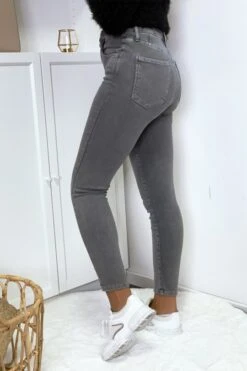 Jeans Gris En Taille Haute Très Extensible Avec Poches -Default Template 5 jeans gris en taille haute tres extensible avec poches 4
