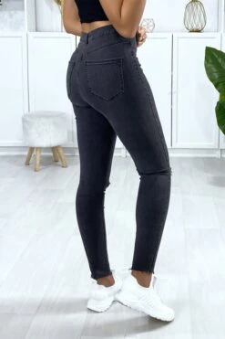 Jeans Slim En Anthracite Déchiré Aux Genoux Avec Poches à L'arrière -Default Template 5 jeans slim en anthracite dechire aux genoux avec poches a l arriere 3