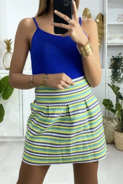 Jupe Rayé à Dominance Vert Avec Plis Et Fermeture à L'arrière -Default Template 5 jupe raye a dominance vert avec plis et fermeture a l arriere 3