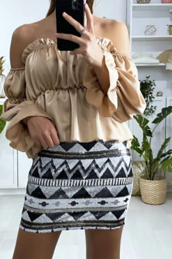 Mini Jupe Pailleté à L'avant Avec Motif à Dominance Noir -Default Template 5 mini jupe paillete a l avant avec motif a dominance noir 2